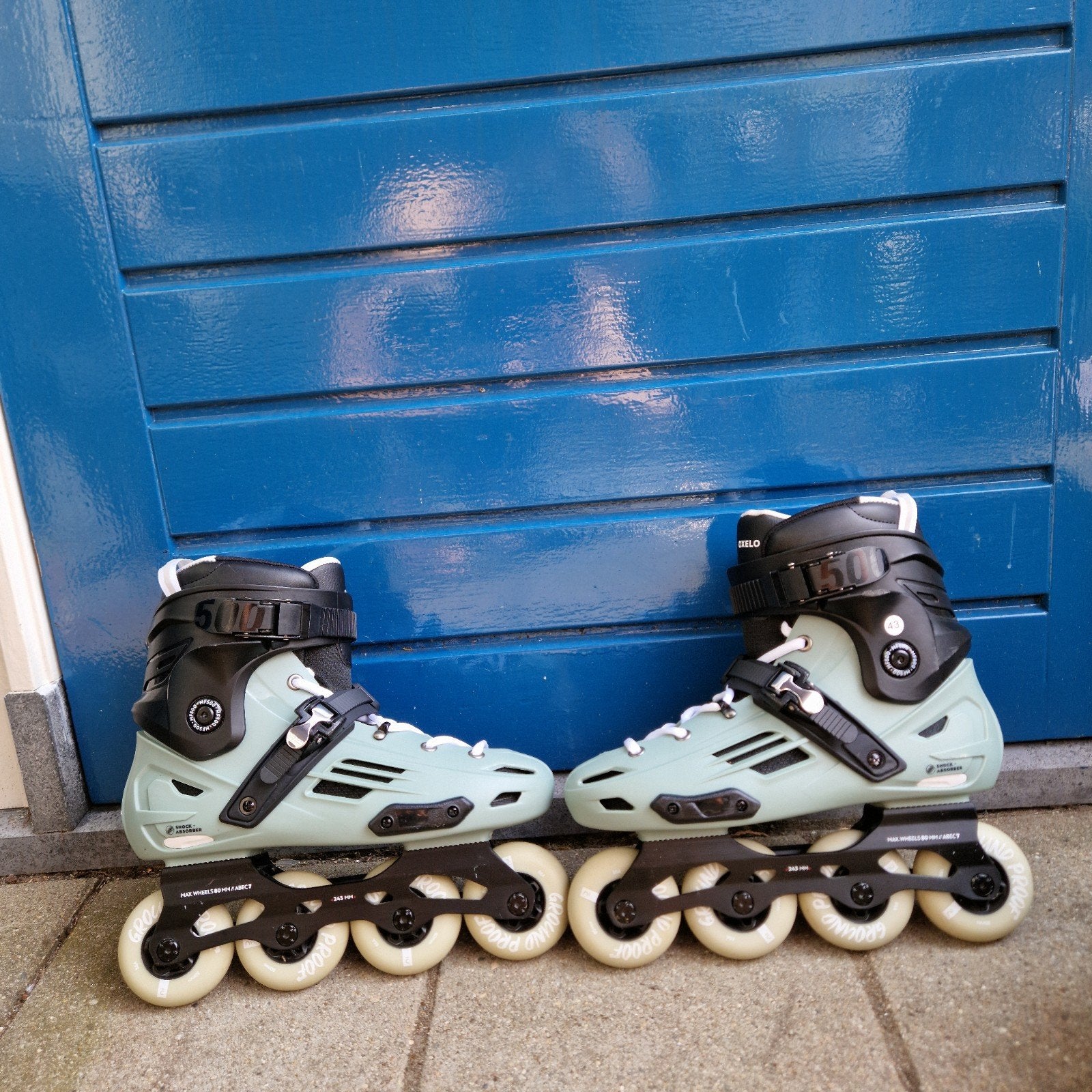Oxelo Freeride Rolschaatsen Maat 43 1x gebruikt, Sport en Fitness, Skeelers, Zo goed als nieuw, Inline skates 4 wielen, Ophalen