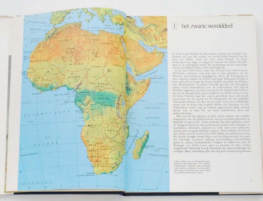 Afrika, een uitdaging (1971), Verzenden, Zo goed als nieuw, Afrika