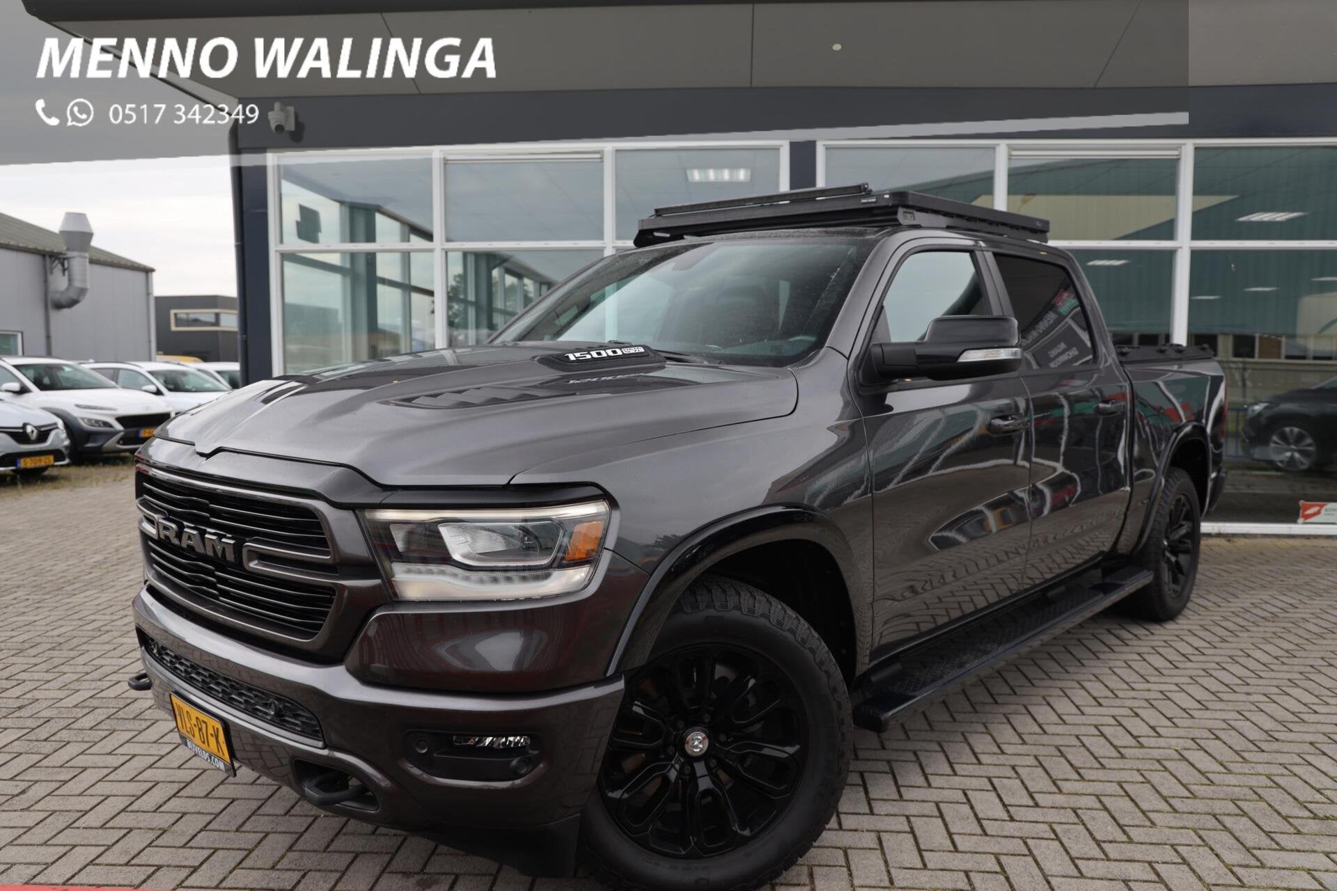 Dodge Ram 1500 4X4 5.7 V8 4x4 Crew Cab Laramie|Luchtvering|D, Automaat, Gebruikt, 5654 cc, Origineel Nederlands