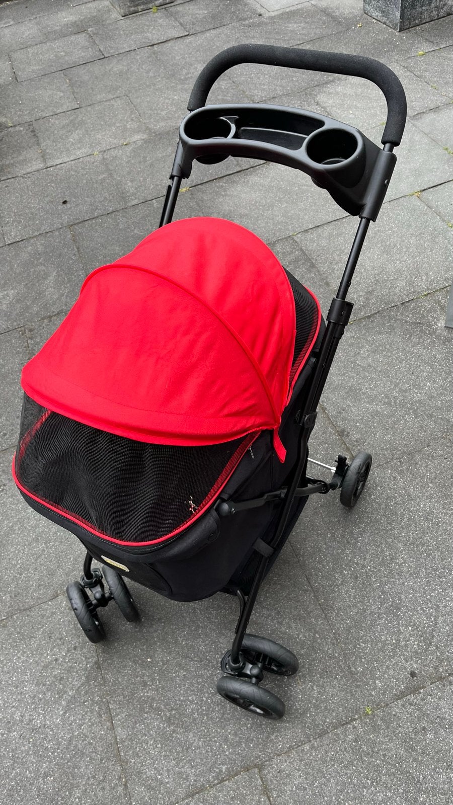BUGGY, Ophalen, Zo goed als nieuw