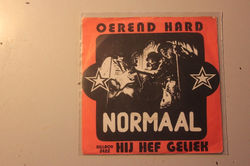 700j - normaal--a--oerend hard--b--hij hef geliek, Cd's en Dvd's, Ophalen of Verzenden, Gebruikt, Nederlandstalig