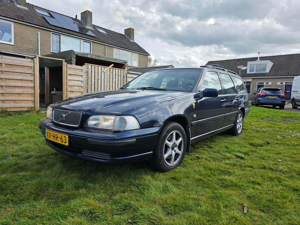 Volvo V70 2.5 1999 Blauw, Voorwielaandrijving, Stof, Blauw, 1434 kg