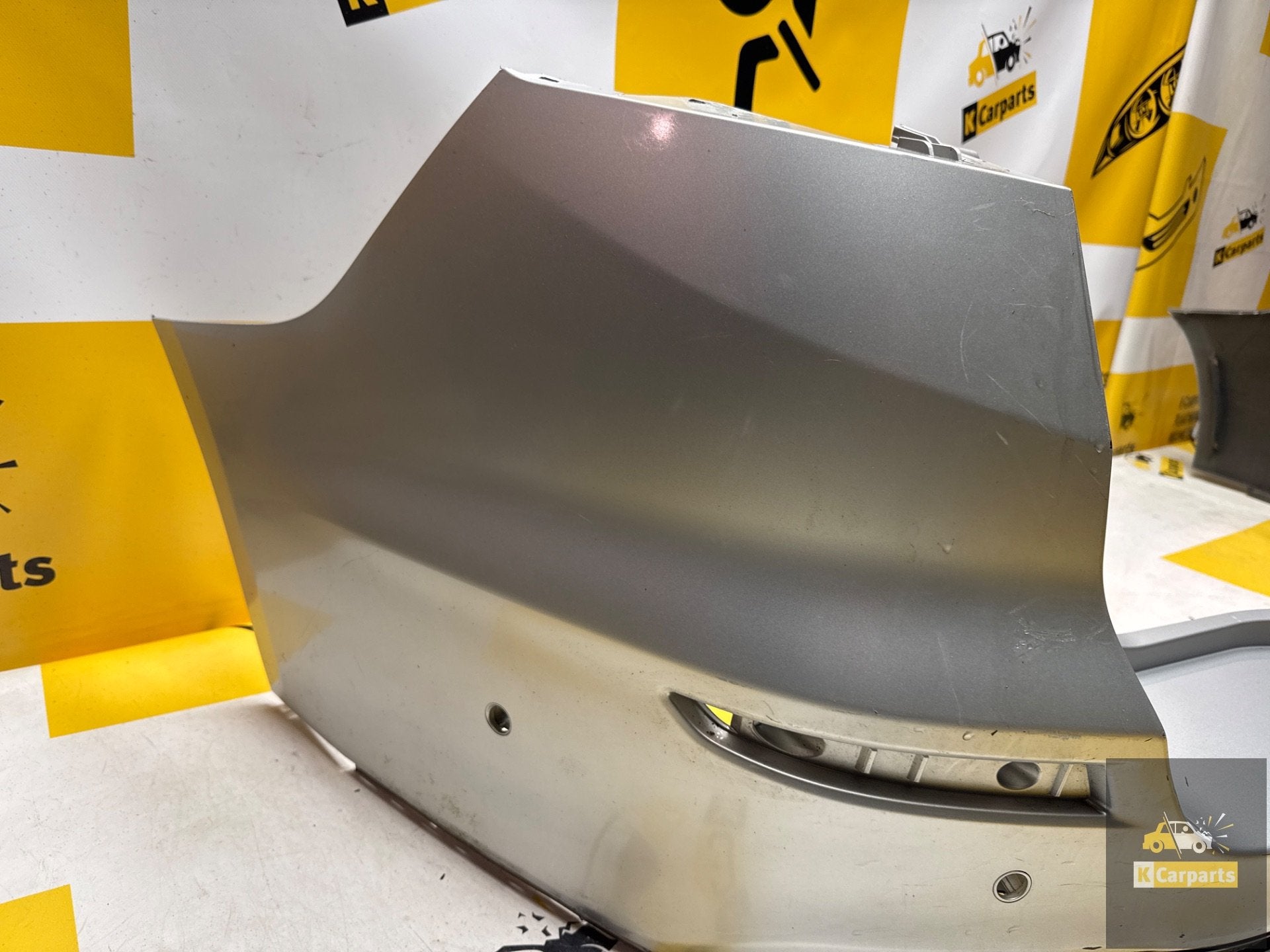 Ford Mondeo 5 Achterbumper 6xPDC DS7V-17906 SW, Info@fabrikant.eu, Fabrikantstraat 1
1000 AA  Amsterdam, NL, Ophalen of Verzenden