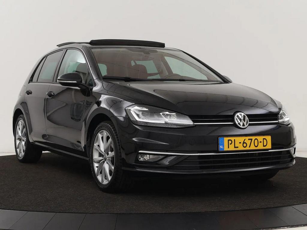 Volkswagen Golf 1.5 TSI 150pk DSG Dynaudio|Pano|Massage|ACC, 1498 cc, Zwart, 4 cilinders, 150 pk