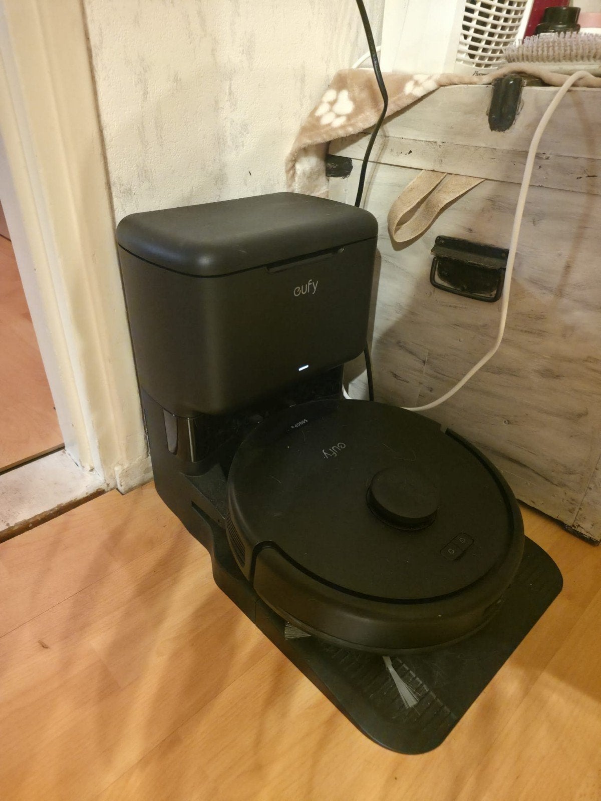 Eufy L60 Hybrid, Witgoed en Apparatuur, Stofzuigers, Ophalen, Reservoir, Stille werking, Robotstofzuiger