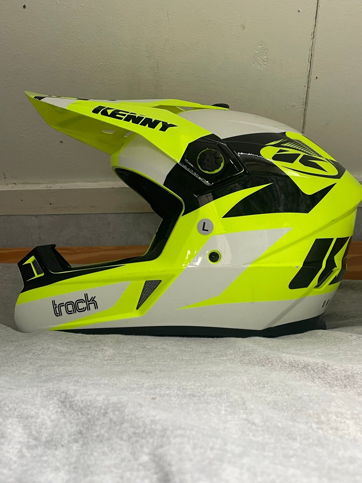 Kenny Track Offroadhelm - Maat L - Neon Geel/Wit, Motoren, Overige merken, Ophalen of Verzenden, L, Tweedehands