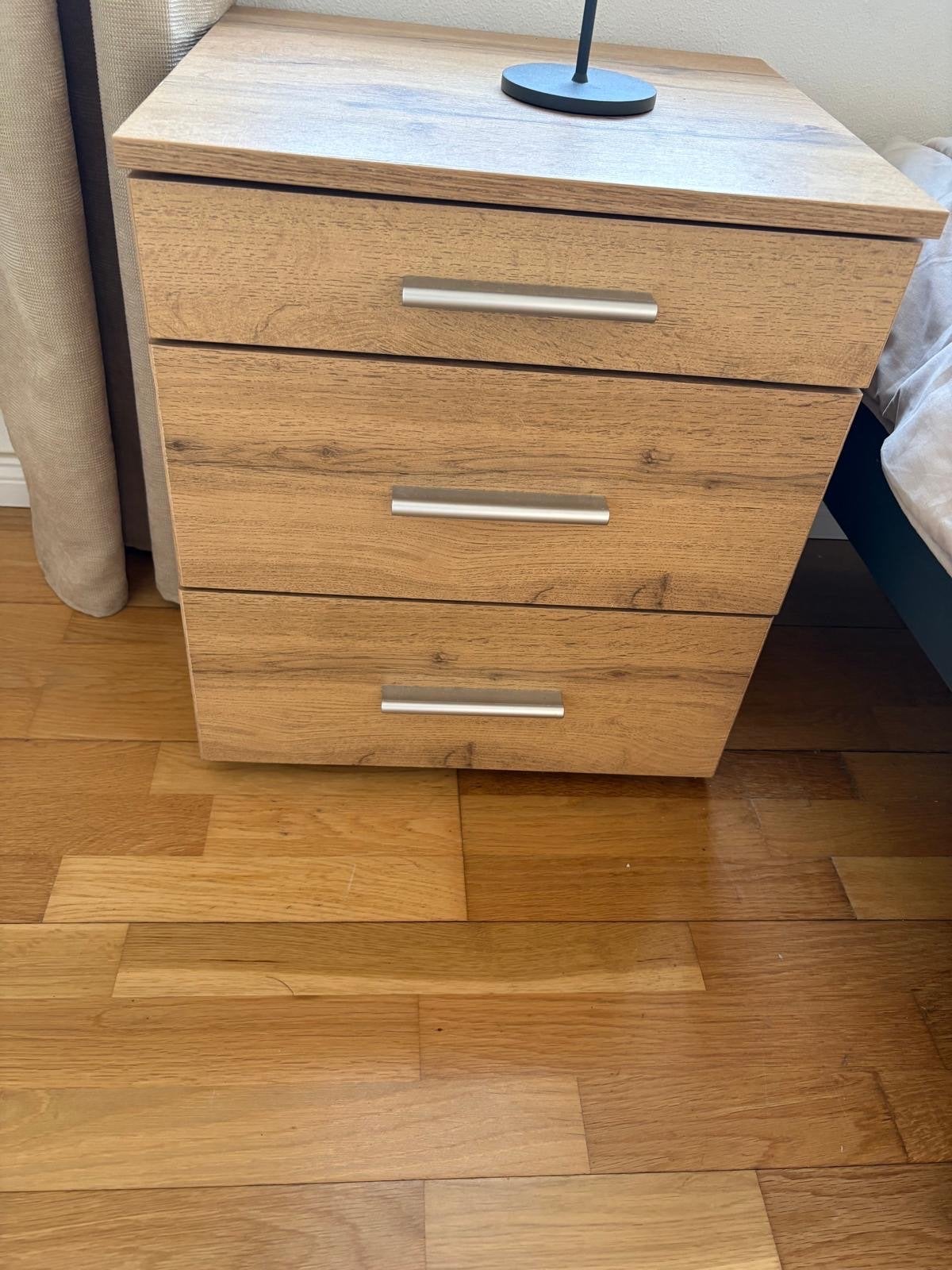 Set van 2 moderne nachtkastjes met 3 lades, Ophalen, Minder dan 45 cm, 55 tot 70 cm, Zo goed als nieuw
