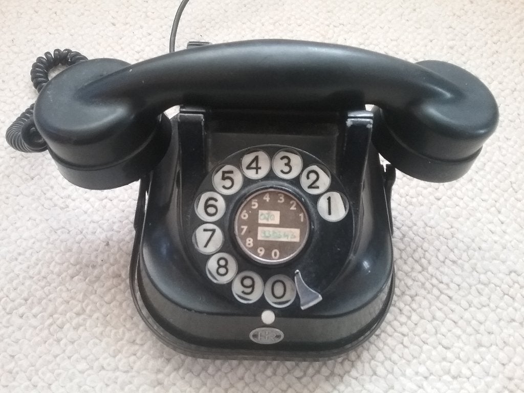 Oude telefoon zwart bakeliet jaren 50 of 60, Ophalen of Verzenden