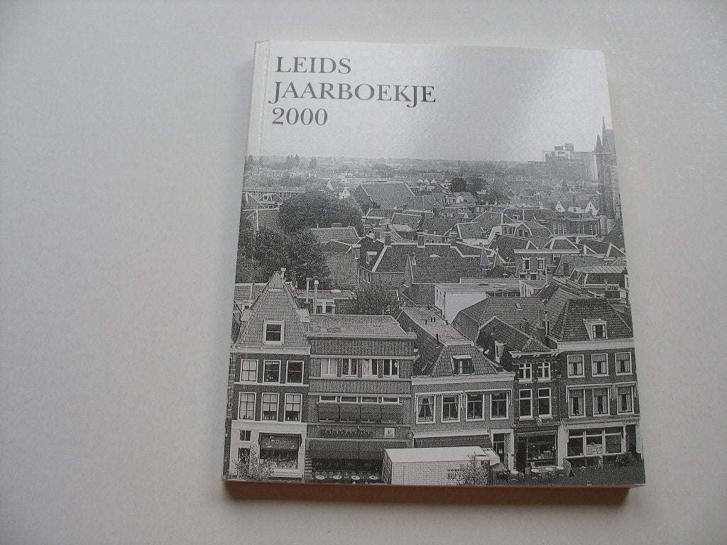 Leiden en Omstreken Leids Jaarboekje jaargang 2000, Ophalen of Verzenden, Zo goed als nieuw