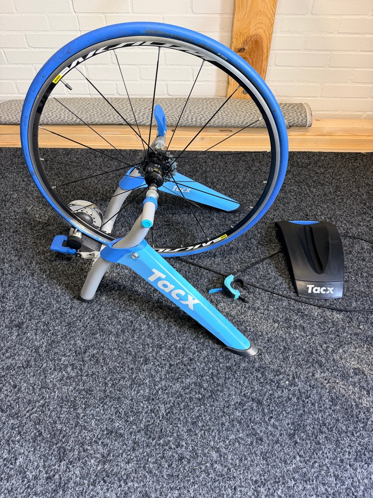 Tacx Fiets Trainer met Voorwielsteun en Band, Ophalen, Gebruikt, Overige typen