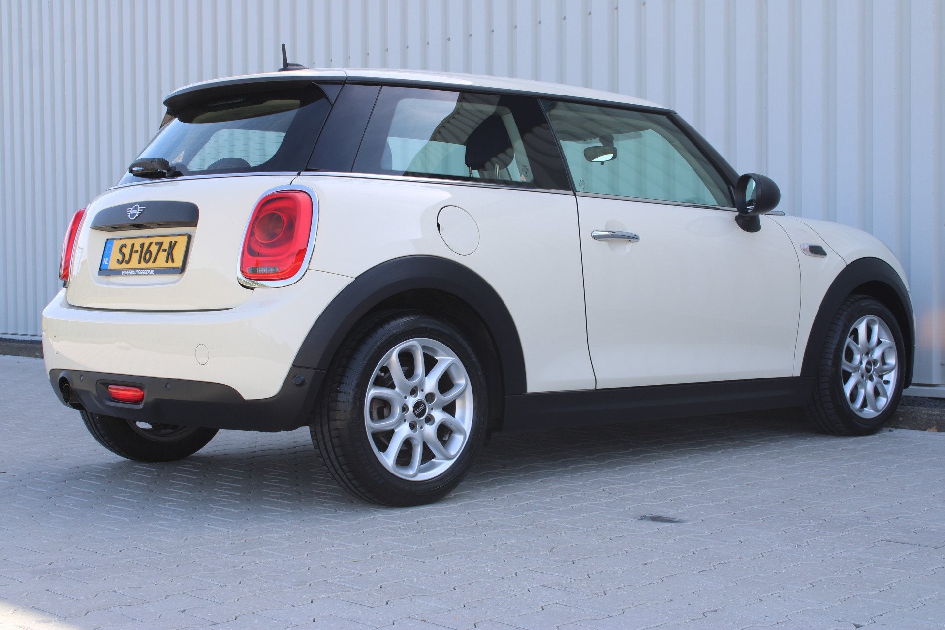 MINI 3-deurs 1.5 One | Incl. 12 maanden garantie | Cruise co, Voorwielaandrijving, 12 maanden, Stof, Gebruikt