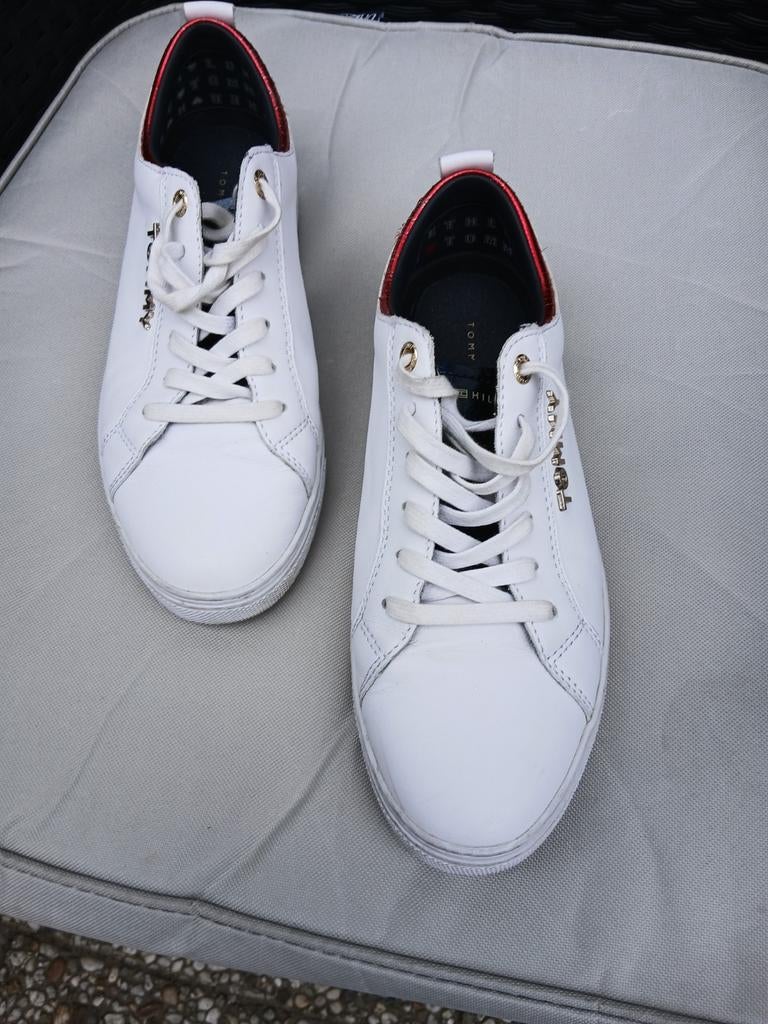 Tommy hilfiger schoenen maat 38, Kleding | Dames, Wit, Ophalen of Verzenden, Sneakers of Gympen, Gedragen