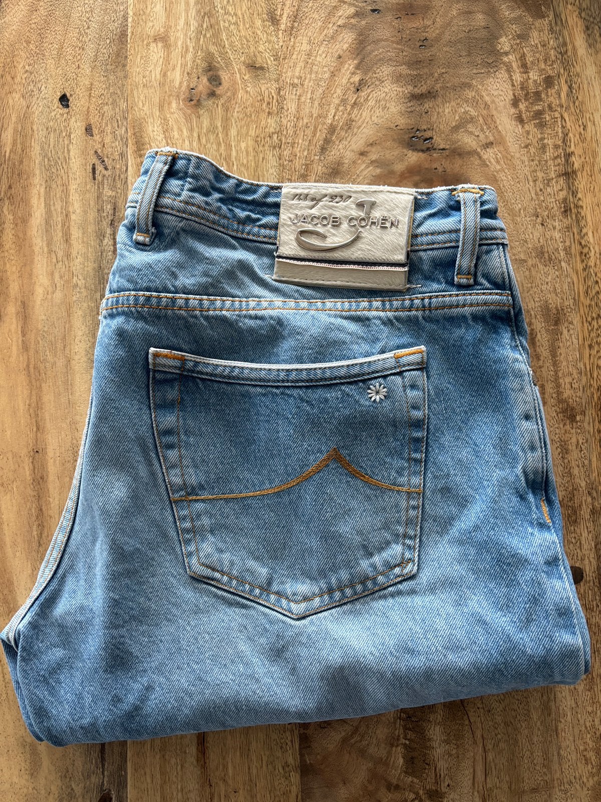 Jacob Cohën J688 Limited Edition – nr. 146/230 – Style 622, Kleding | Heren, Spijkerbroeken en Jeans, Verzenden, Zo goed als nieuw