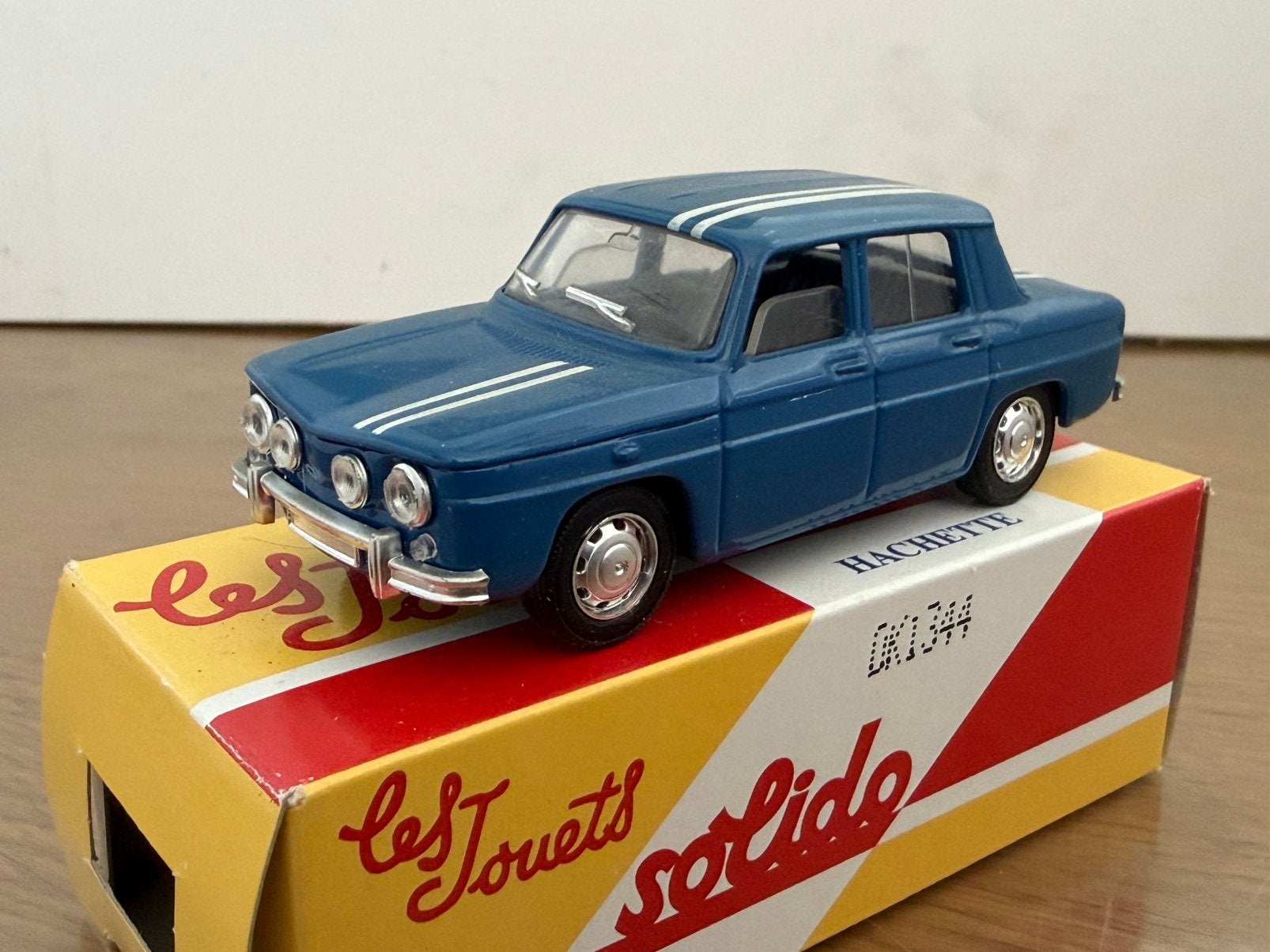 Solido Renault 8 Gordini 1/43 - Blauw met witte strepen, Ophalen of Verzenden, Zo goed als nieuw, Auto