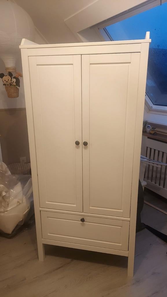 IKEA Sundvik Kinderkledingkast - Wit, met extra plank, Ophalen