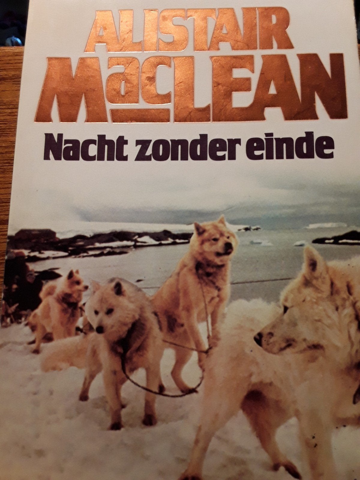 Nacht zonder einde - Alistair MacLean (Elsevier), Ophalen of Verzenden, Gelezen, Alistair MacLean