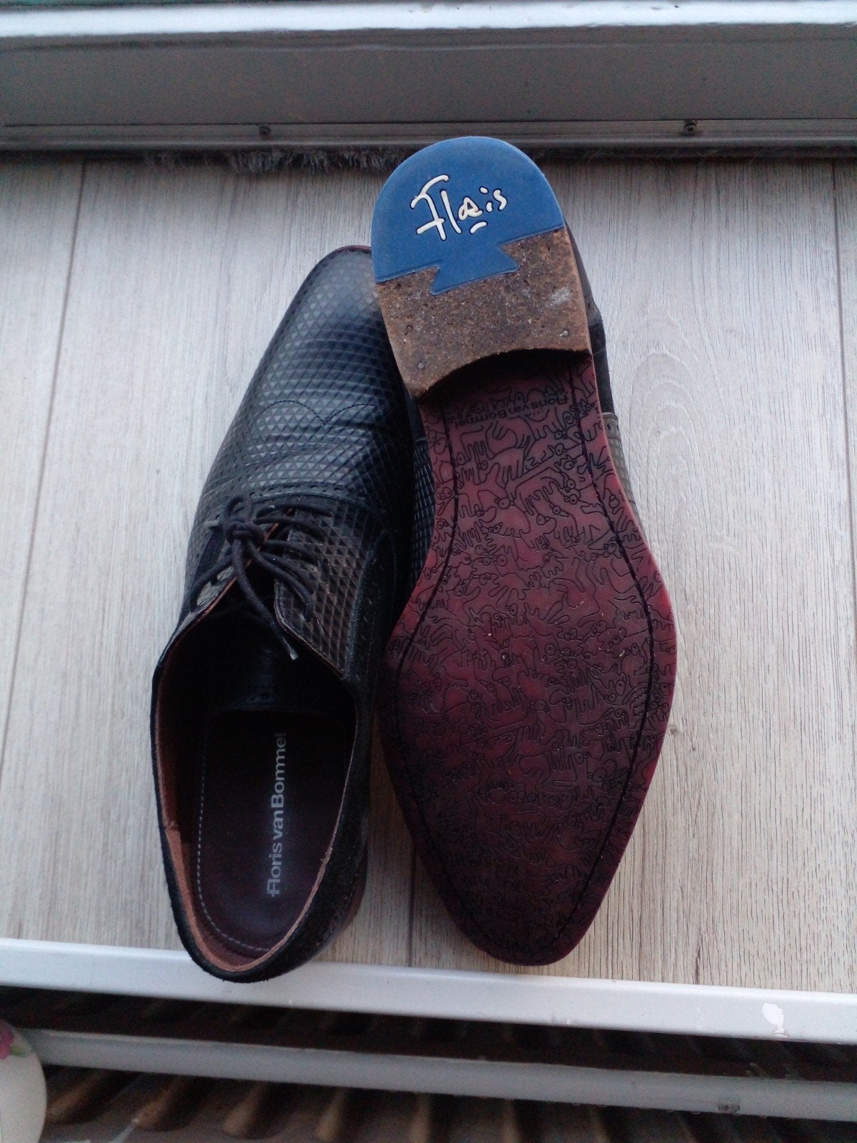 Floris van Bommel nette schoenen maat 43 zgan, Ophalen