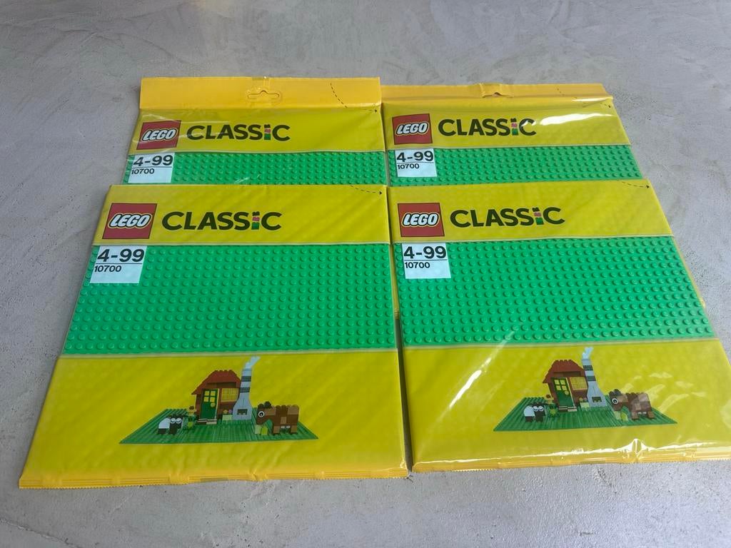 LEGO Classic Groene Grondplaat 10700 (4 stuks), Overige thema's, Lego, Nieuw, Ophalen of Verzenden
