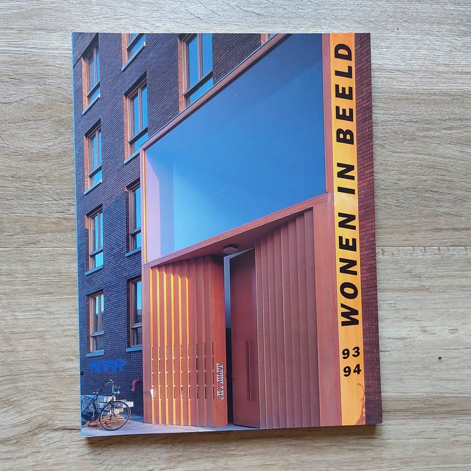 Wonen in beeld 1993-1994 : Architectuur sociale woningbouw, Boeken, Ophalen of Verzenden, Zo goed als nieuw, Architectuur algemeen