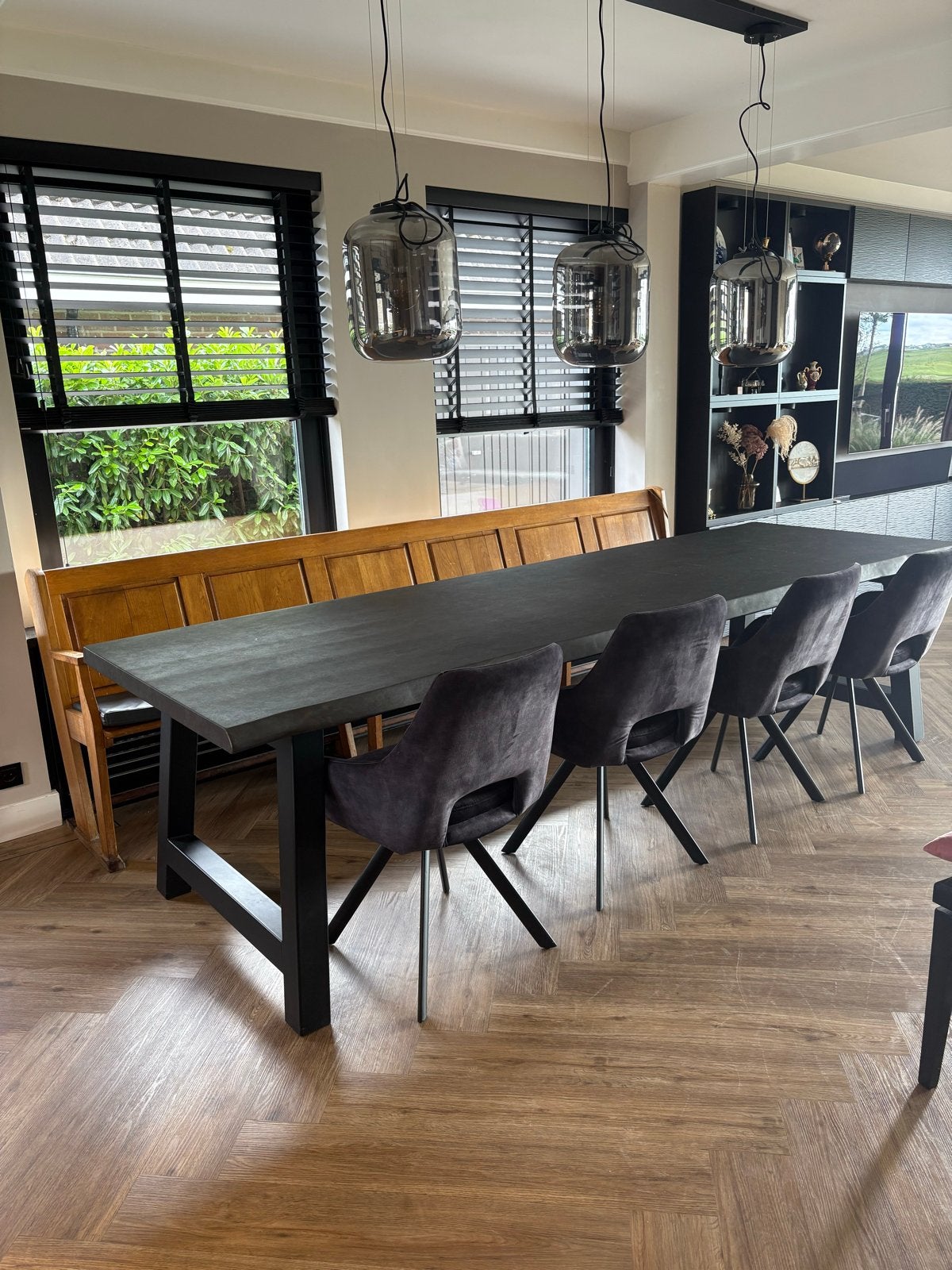 Complete eethoek: 3m tafel, kerkbank & stoelen, Ophalen, Gebruikt, 4 tot 6 stoelen