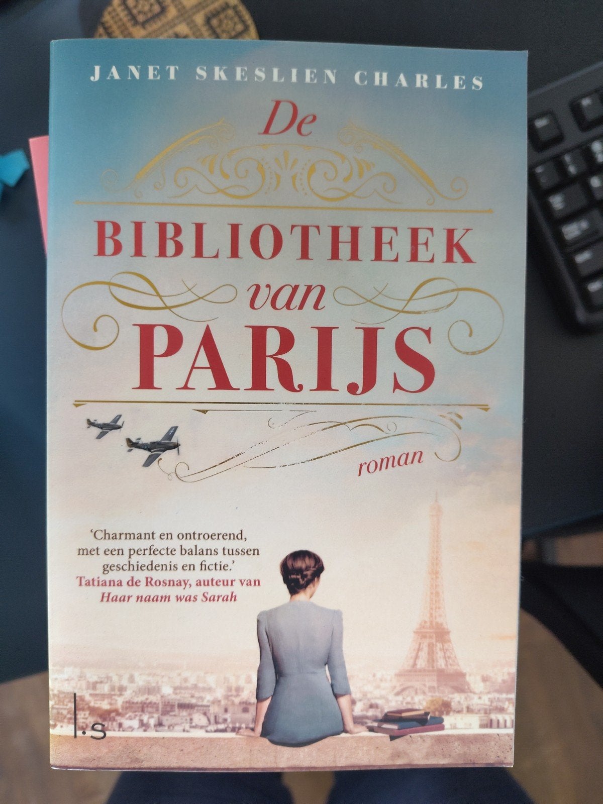 De Bibliotheek van Parijs - Janet Skeslien Charles, Boeken, Ophalen of Verzenden, Zo goed als nieuw, Janet Skeslien Charles, Nederland