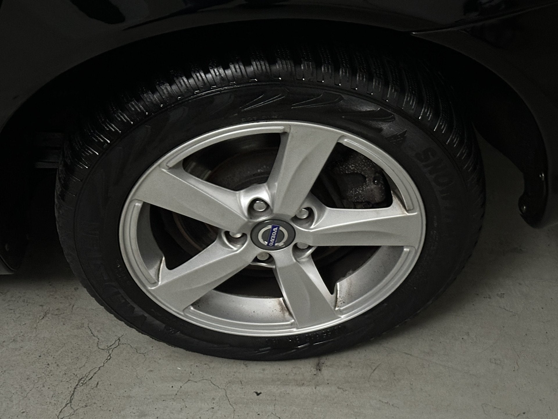 Foto 10 van Volvo V70 2.0 T5 Kinetic *Automaat*AC*CC*Full Leather*