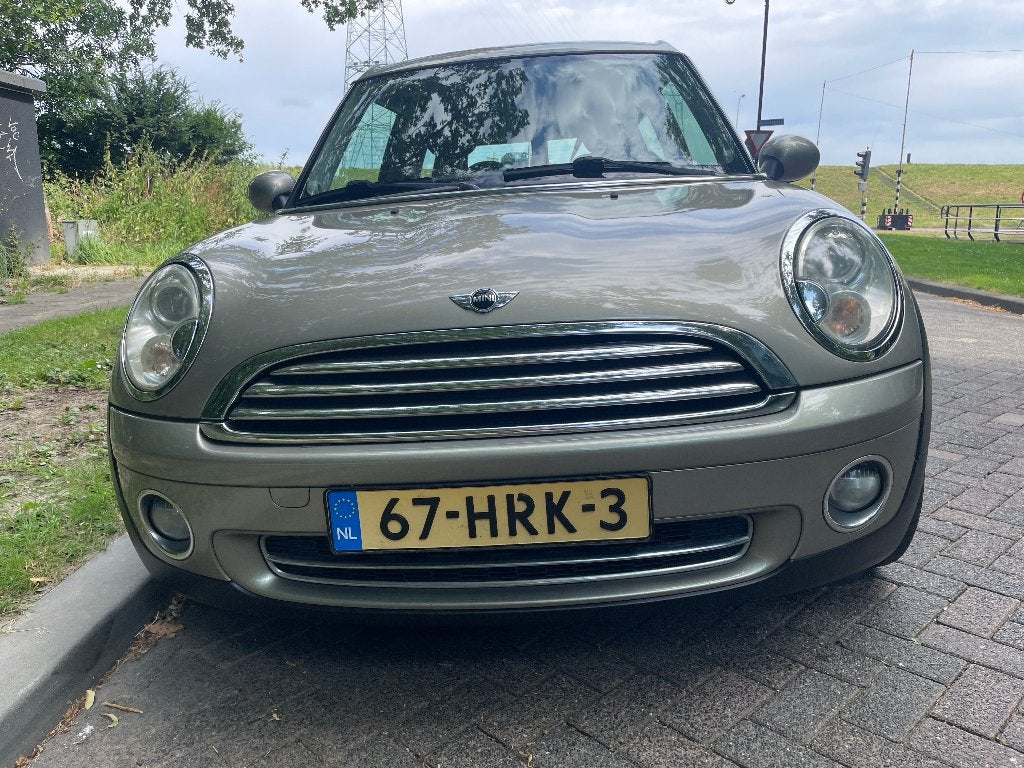 Prachtige Mini Clubman Cooper 2008 met vele opties, Auto's, Mini, Voorwielaandrijving, 4 cilinders, Leder, Handgeschakeld