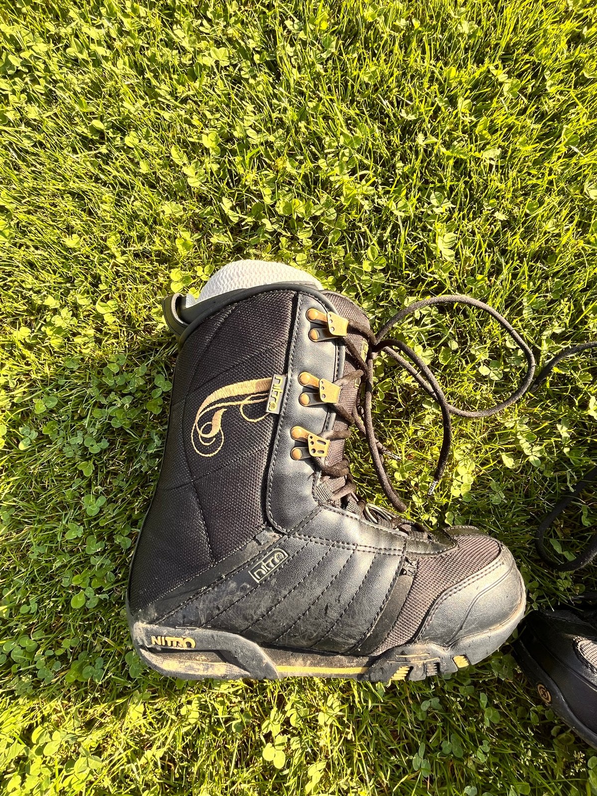 Nitro Rival Snowboard Boots - Maat EU 41 1/3, Sport en Fitness, Overige merken, Gebruikt, Snowboots, Ophalen of Verzenden