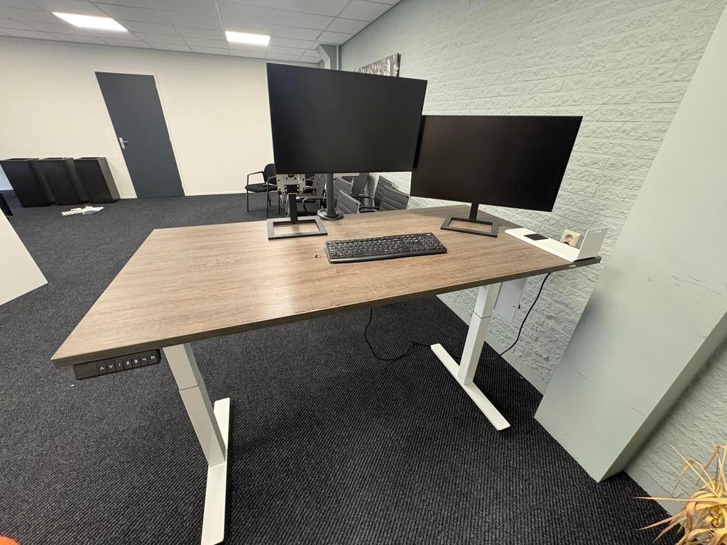 4x philips monitor, Huis en Inrichting, Bureaus, Ophalen, Zo goed als nieuw