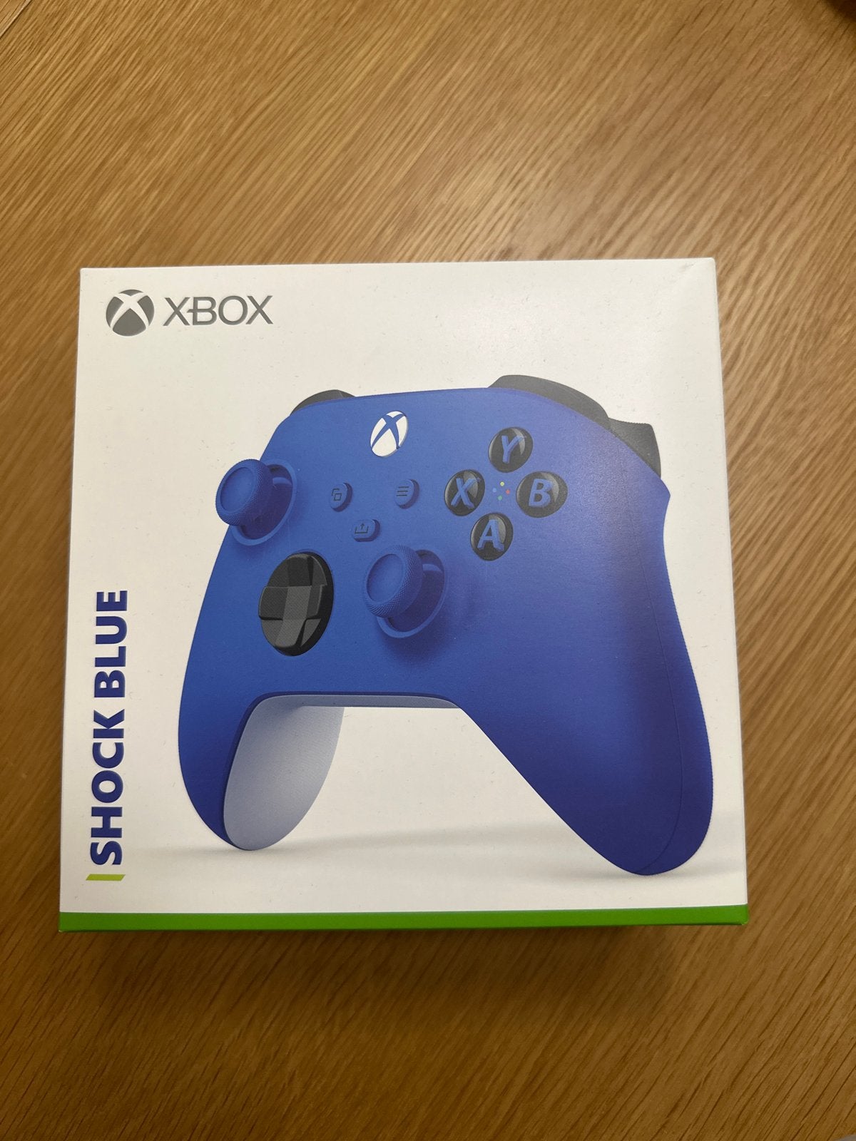 Xbox Draadloze Controller Shock Blue - Nieuw in doos, Ophalen of Verzenden, Zo goed als nieuw, Controller, Xbox 360