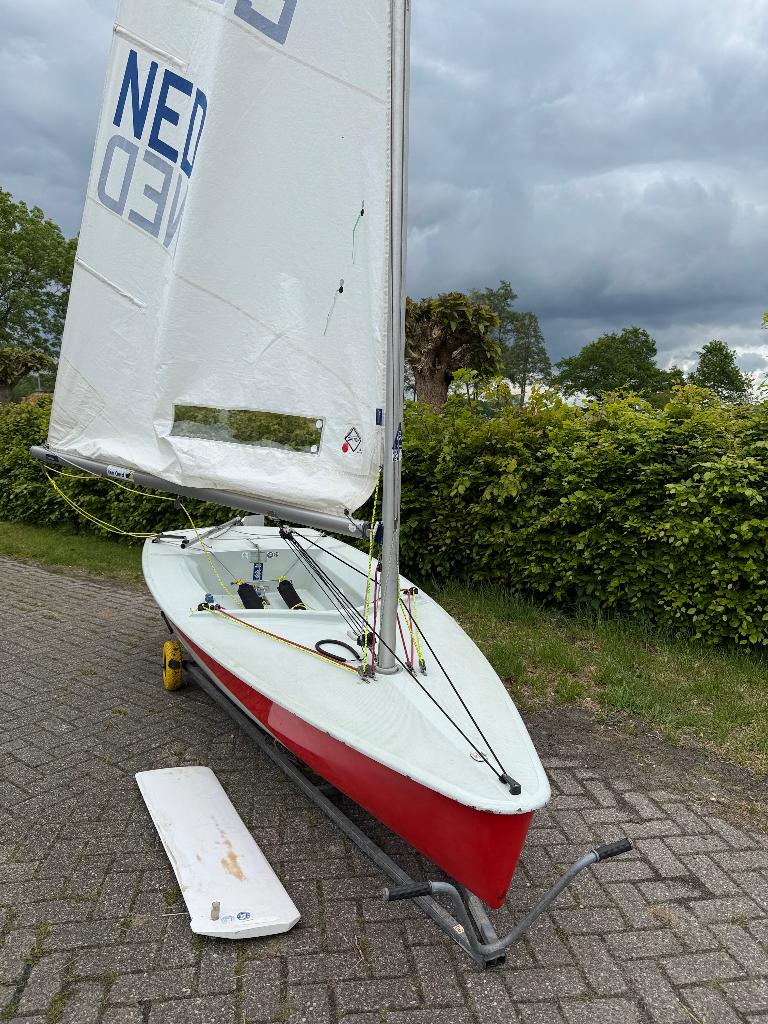 Complete Splash zeilboot met waltrailer en wegtrailer, Watersport en Boten, Open zeilboten, Ophalen, Splash, 1 m, Polyester