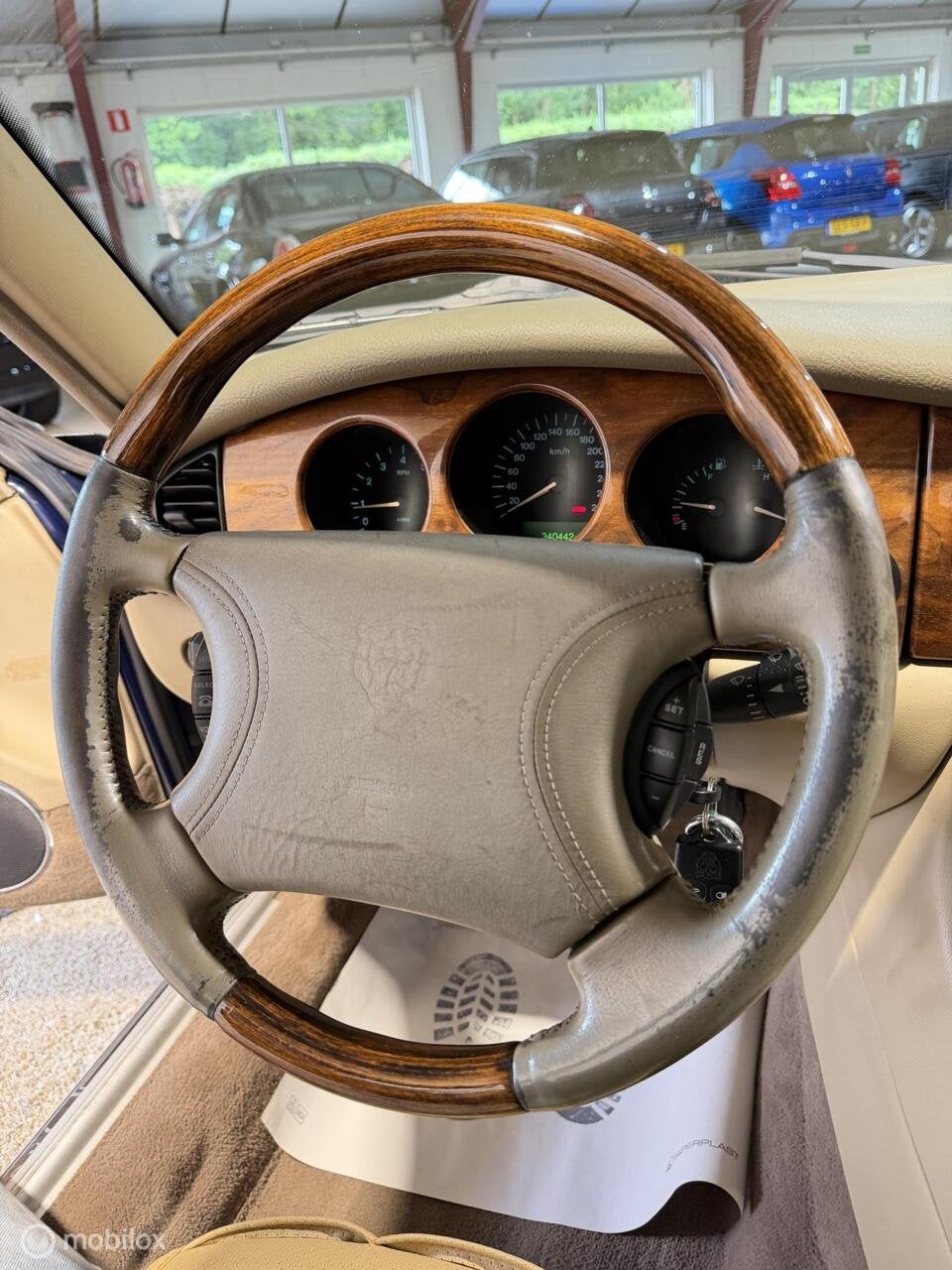 Jaguar XJ 3.2 V8 Executive Automaat/Clima/Cruise/Nap/Apk, foto 5
