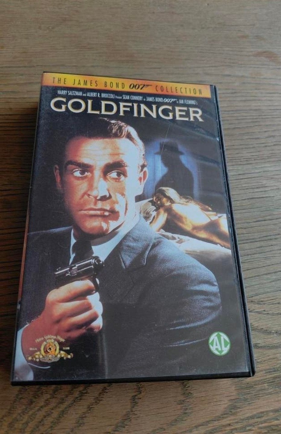 James Bond 007 Goldfinger VHS. NIEUW IN FOLIE., Cd's en Dvd's, VHS | Film, Alle leeftijden, Ophalen of Verzenden, Actie en Avontuur