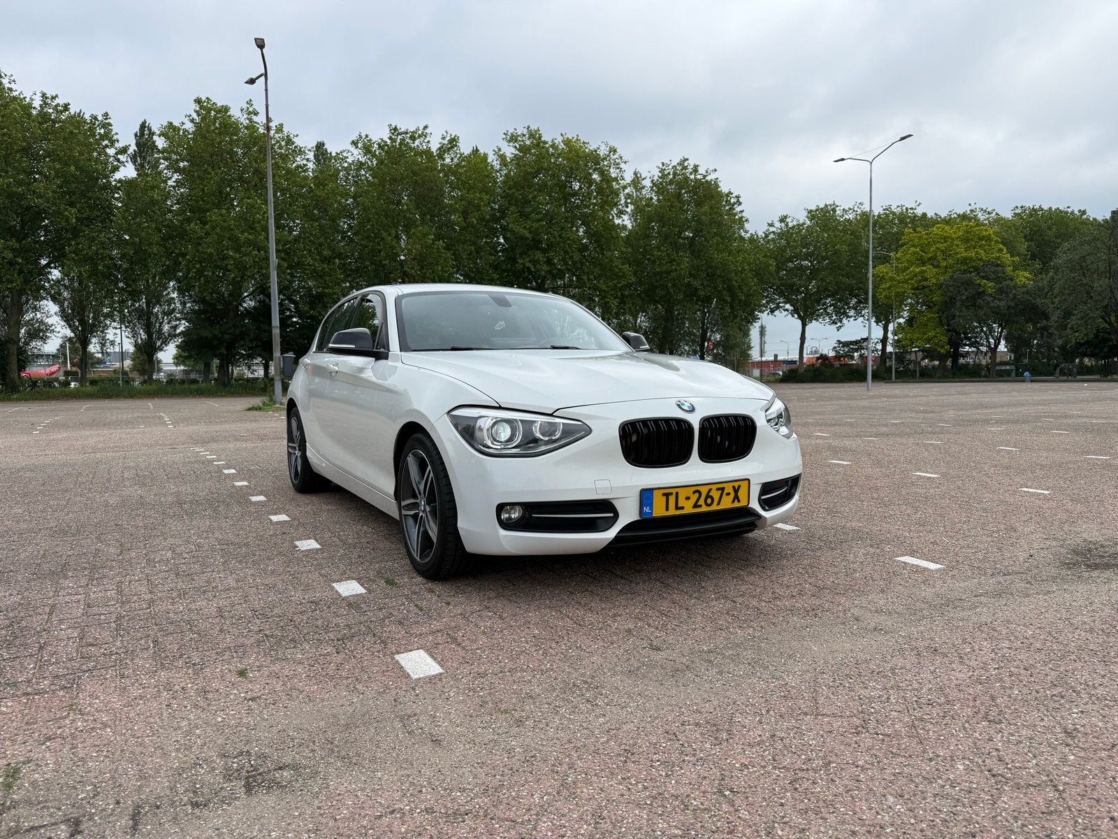 BMW 1-Serie 116i Efficient Dynamics - nieuwe turbo, 1-Serie, Euro 5, 4 cilinders, Wit