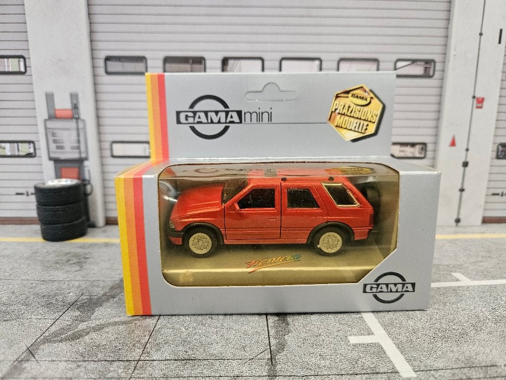 Gama Opel Frontera 1994 1/43 in ovp rood, Ophalen of Verzenden, Zo goed als nieuw, Auto, Gama