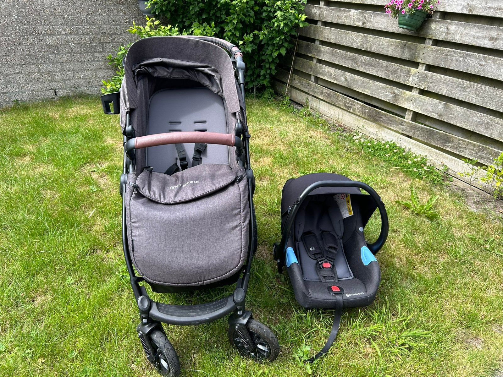 Kinderkraft kinderwagen, Kinderen en Baby's, Kinderwagens en Combinaties, Gebruikt, Verstelbare duwstang, Combiwagen, Ophalen