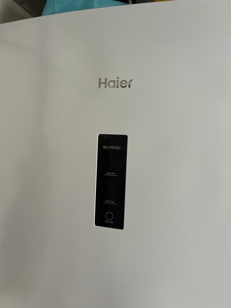 Haier No Frost Vrieskast, Ophalen, 200 liter of meer, Met aparte vriezer, 160 cm of meer