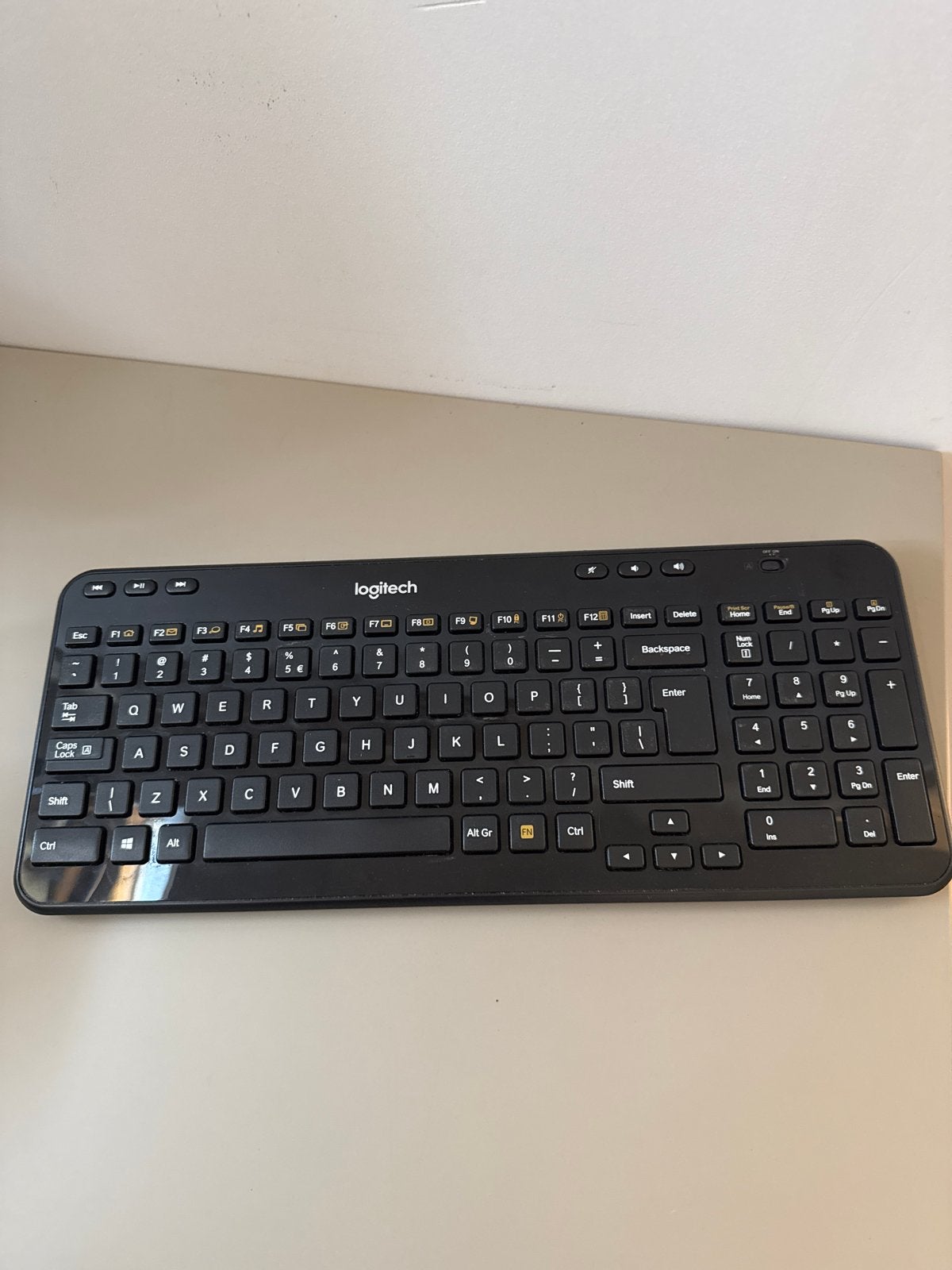 Logitech draadloos toetsenbord - QWERTY, Ophalen, Gebruikt, Draadloos, Qwerty