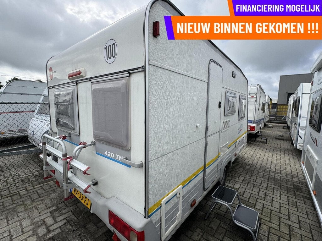 Buerstner ARTSTEP 420 TN, DINETTE, TREINZIT, VOORTENT,TOILET, Caravans en Kamperen, Caravans, Bedrijf, Treinzit, 750 - 1000 kg