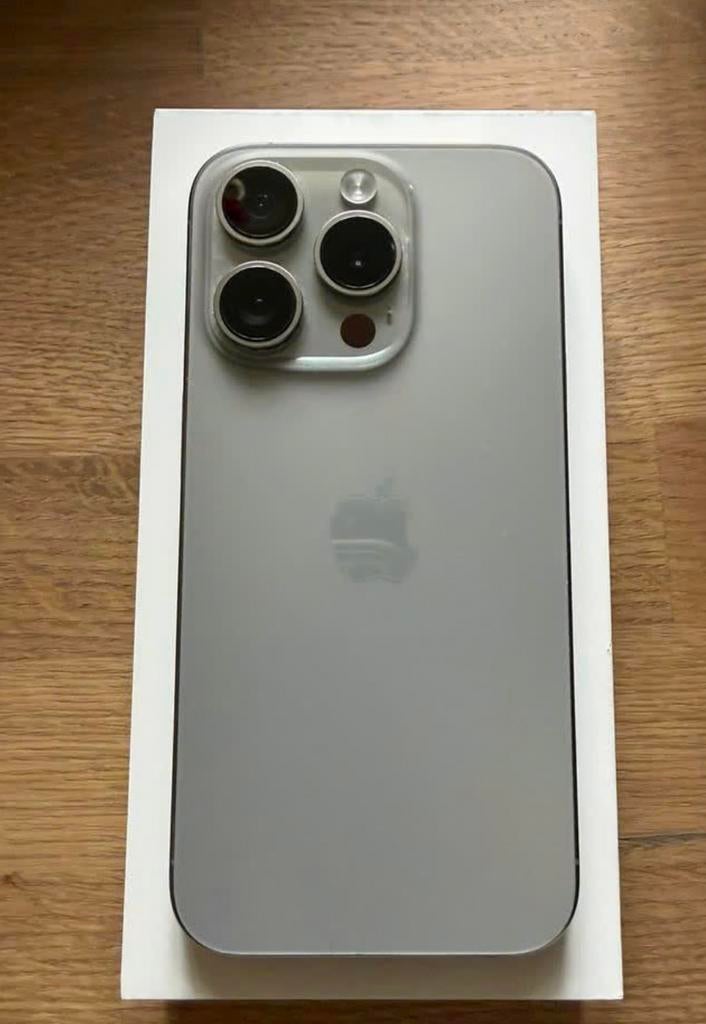 Iphone 15 pro te koop, Telecommunicatie, Mobiele telefoons | Apple iPhone, 256 GB, Zwart, Ophalen of Verzenden, Zo goed als nieuw