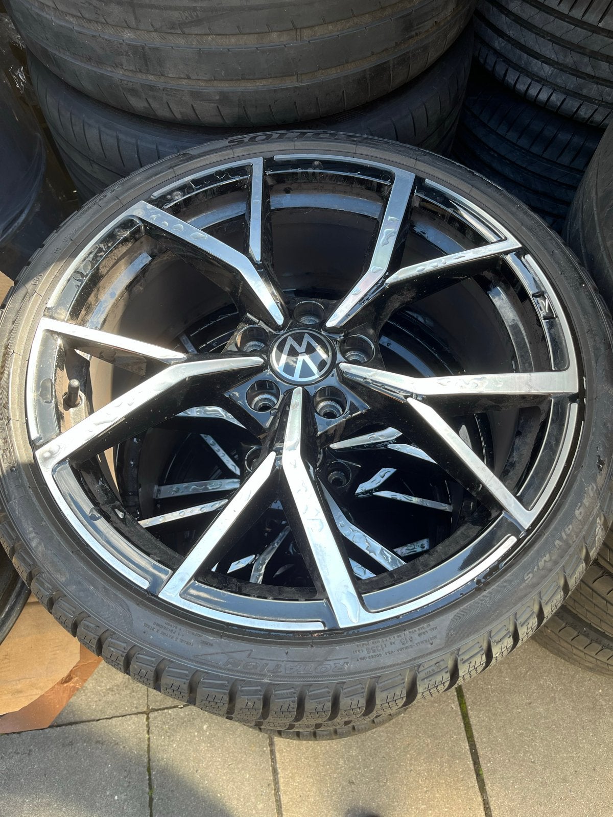 19 inch Originele Estoril VW Golf 8 R-Line velgen 5x112., 19 inch, Gebruikt, Banden en Velgen, 235 mm