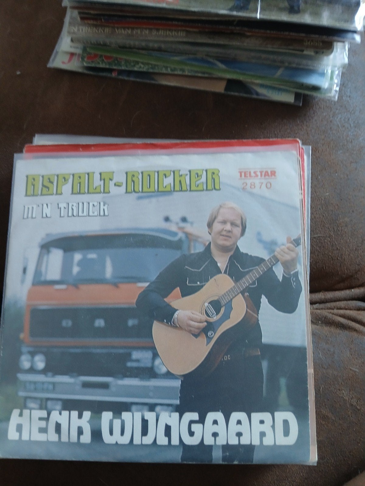 henk wijngaard  asfalt rocker, Verzenden, Zo goed als nieuw, Overige formaten, Levenslied of Smartlap