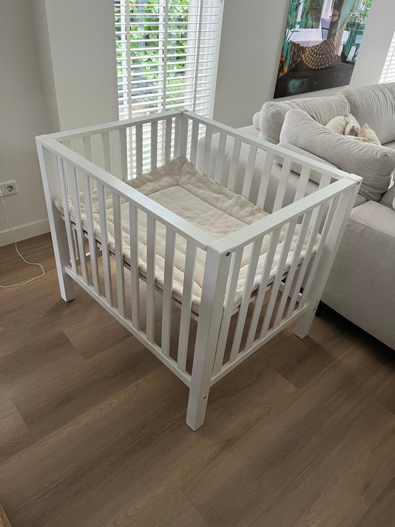 Box voor baby wit (met kleed Jollein), Kinderen en Baby's, Boxen, Ophalen, Zo goed als nieuw, Boxkleed