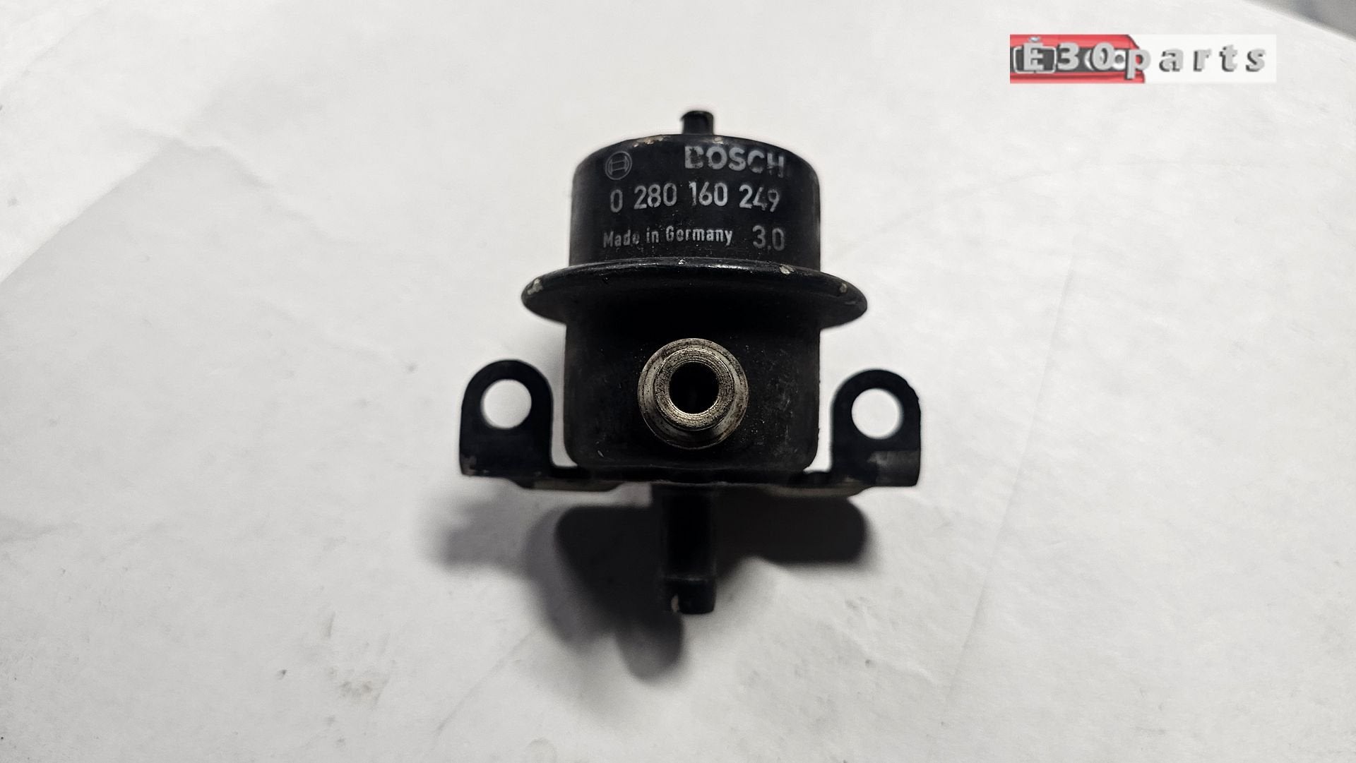 Brandstof druk regelaar 3.0 bar BMW 3 / 5 / 6 / 7 serie E30, Auto-onderdelen, Gebruikt, -, Ophalen of Verzenden, -