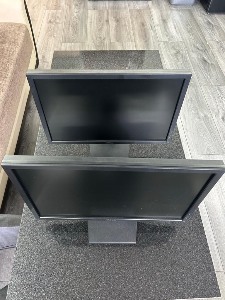 2x Dell monitors voor computer, Computers en Software, Monitoren, Ophalen, Full HD, LED, 60 Hz of minder