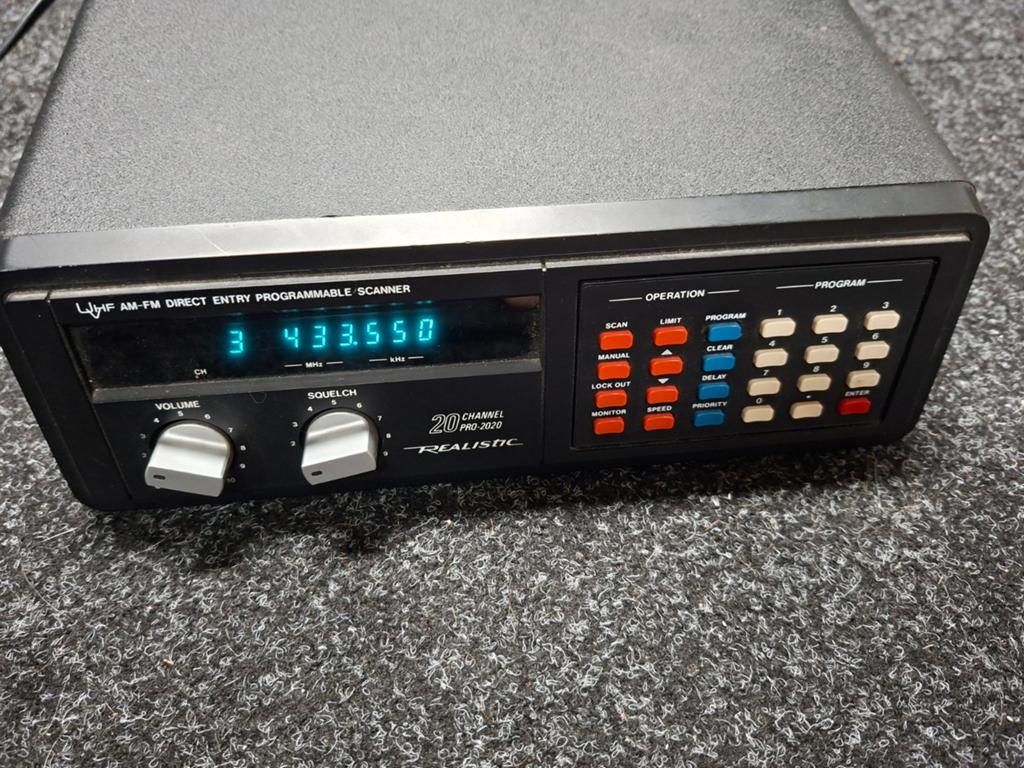 Realistic Pro 2020 scanner, Ophalen of Verzenden