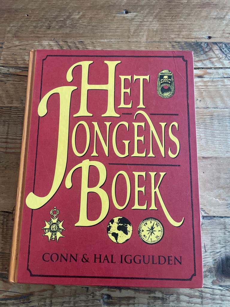 C. Iggulden - Het Jongensboek, Ophalen of Verzenden, Zo goed als nieuw, C. Iggulden; H. Iggulden