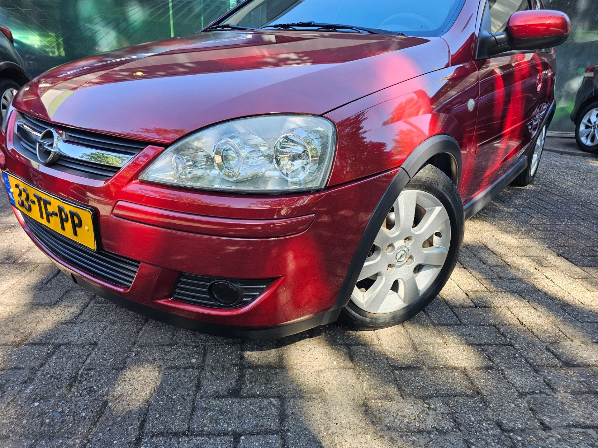Opel Corsa 1.2-16V Silverline | 3/6 OF 12MND GARANTIE | AIRC, Voorwielaandrijving, Gebruikt, 31 €/maand, 4 cilinders