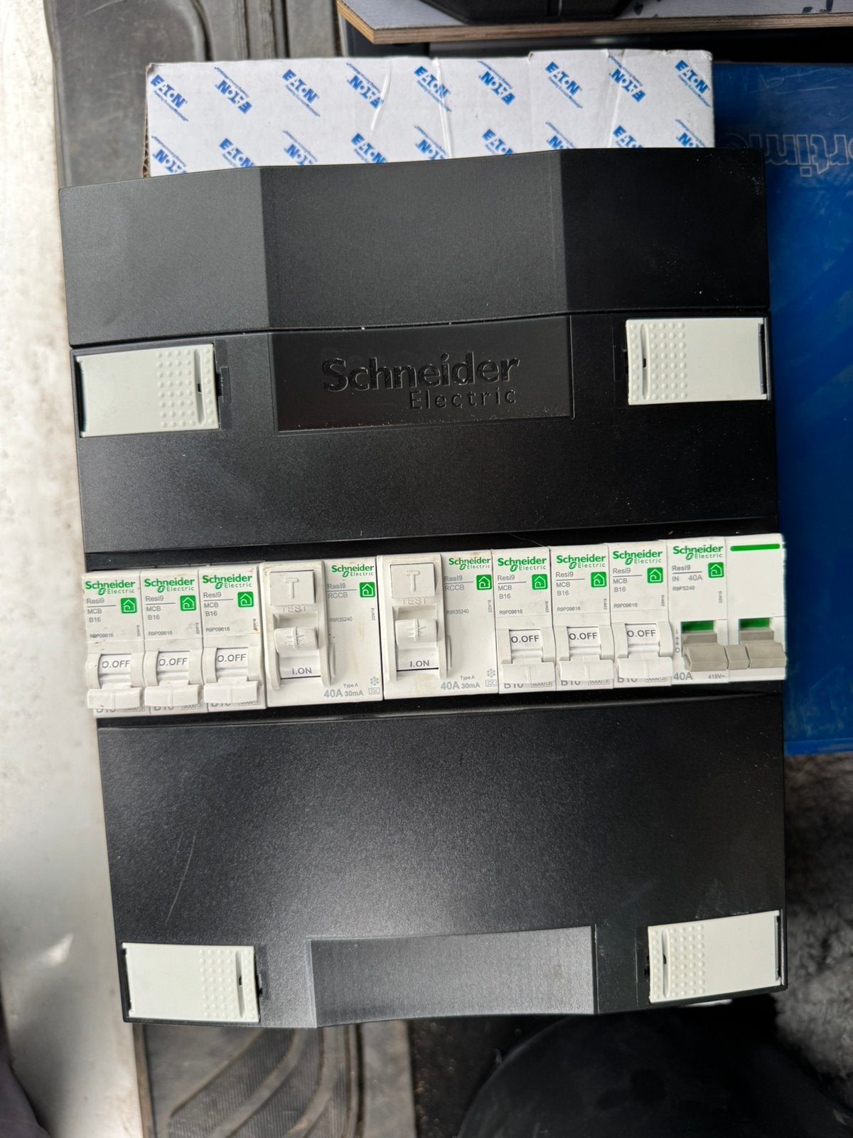 Schneider meterkast/groepenkast. 6 groepen, Doe-het-zelf en Verbouw, Ophalen of Verzenden, Overige typen