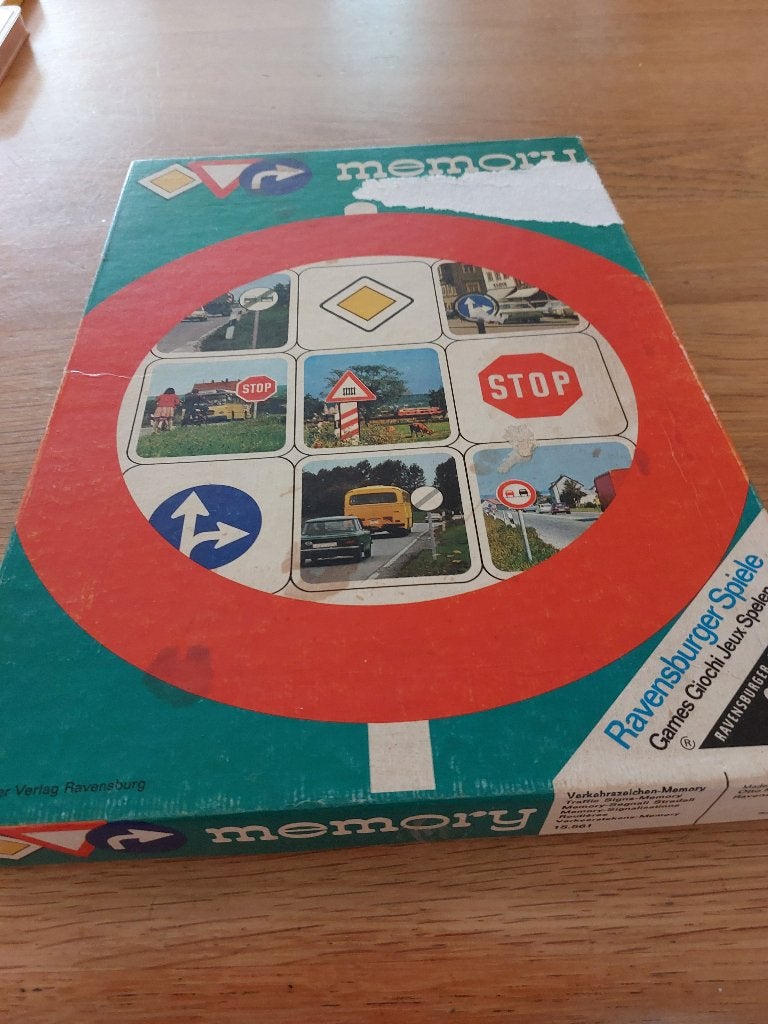 Ravensburger Verkeerstekens-Memory, Ophalen of Verzenden, Zo goed als nieuw